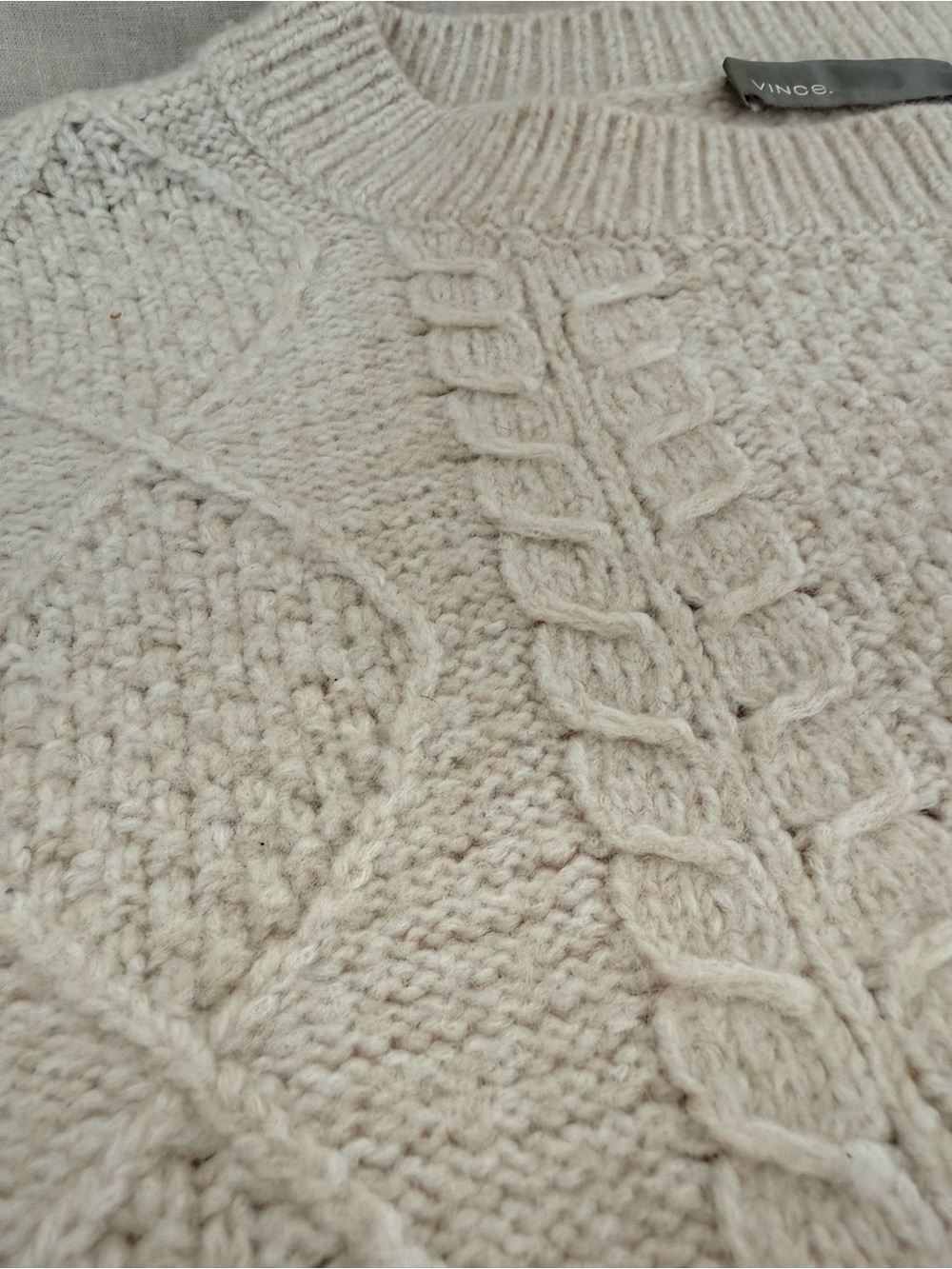 Vince Cropped Cable Knit Sweater | Wool Cashmere Blend | Ivory Chunky Knit - Picture 5 of 13